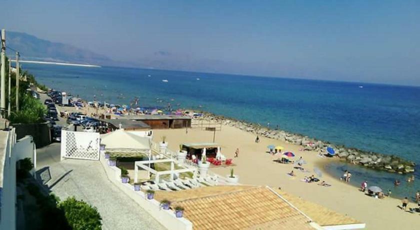 ترابيتو Casa Vacanza Adele المظهر الخارجي الصورة
